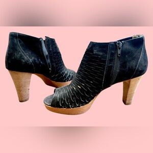 Paul Green The Day Maker Open Toe Woven Black Suede Bootie